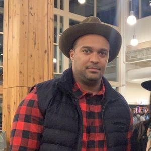 Meet your Posher, Ray